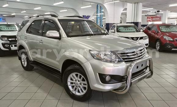 Acheter Occasion Voiture Toyota Fortuner Autre à Lusaka, Zambie Acheter Occasion Voiture Toyota Fortuner Autre à Lusaka, Zambie