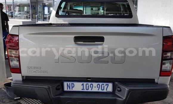 Tenga Tsaru Isuzu D–MAX Sirivha Mota in Lusaka in Zambia Tenga Tsaru Isuzu D–MAX Sirivha Mota in Lusaka in Zambia