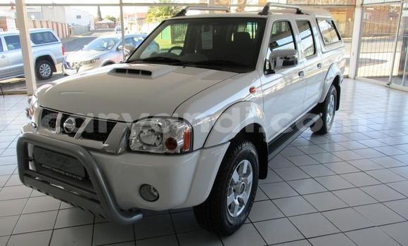 Tenga Tsaru Nissan NP 300 Chena Mota in Lusaka in Zambia Tenga Tsaru Nissan NP 300 Chena Mota in Lusaka in Zambia