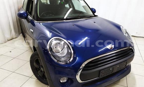 Acheter Occasion Voiture MINI Hatch Bleu à Import - Dubai, Zambie Acheter Occasion Voiture MINI Hatch Bleu à Import - Dubai, Zambie