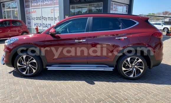 Acheter Occasion Voiture Hyundai Tucson Rouge à Chilanga, Lusaka Acheter Occasion Voiture Hyundai Tucson Rouge à Chilanga, Lusaka
