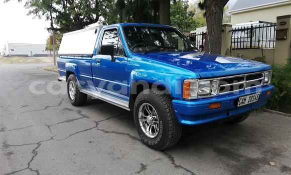 Tenga Tsaru Toyota Hilux Bhuruu Mota in Chambishi in Copperbelt Tenga Tsaru Toyota Hilux Bhuruu Mota in Chambishi in Copperbelt