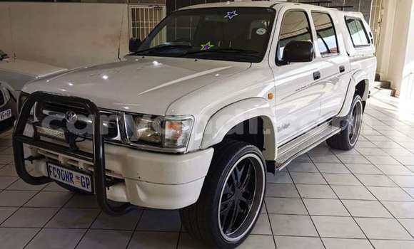 Tenga Tsaru Toyota Hilux Chena Mota in Chilanga in Lusaka Tenga Tsaru Toyota Hilux Chena Mota in Chilanga in Lusaka