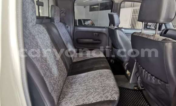 Tenga Tsaru Toyota Hilux Chena Mota in Chilanga in Lusaka Tenga Tsaru Toyota Hilux Chena Mota in Chilanga in Lusaka