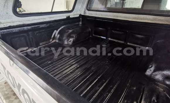 Tenga Tsaru Toyota Hilux Chena Mota in Chilanga in Lusaka Tenga Tsaru Toyota Hilux Chena Mota in Chilanga in Lusaka