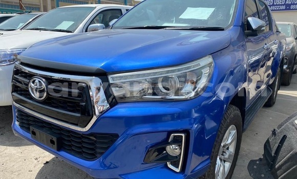 Buy Used Toyota Hilux Blue Car in Livingstone in Zambia