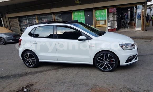 Nunua Ilio tumika Volkswagen Polo GTI Nyeupe Gari ndani ya Livingstone nchini Zambia Nunua Ilio tumika Volkswagen Polo GTI Nyeupe Gari ndani ya Livingstone nchini Zambia