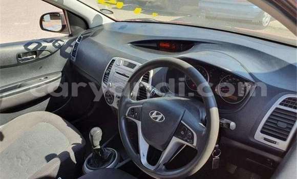 Tenga Tsaru Hyundai i20 Tsvuku Mota in Lusaka in Zambia Tenga Tsaru Hyundai i20 Tsvuku Mota in Lusaka in Zambia