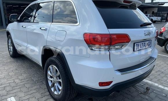 Buy Used Jeep Grand Cherokee White Car in Kalabo in Western Buy Used Jeep Grand Cherokee White Car in Kalabo in Western