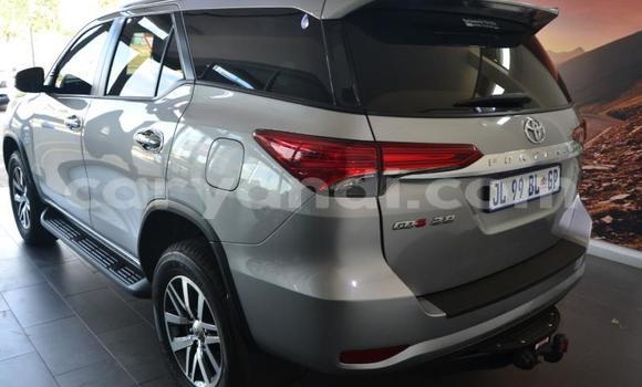 Tenga Tsaru Toyota Fortuner Sirivha Mota in Lusaka in Zambia Tenga Tsaru Toyota Fortuner Sirivha Mota in Lusaka in Zambia