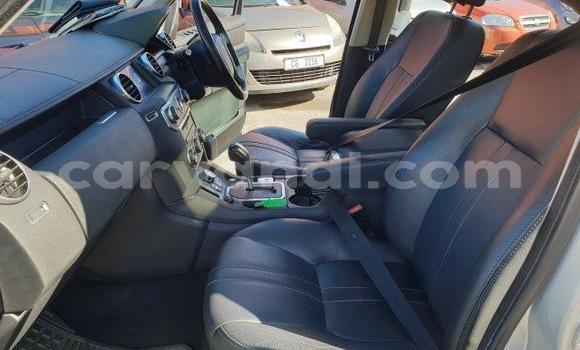 Acheter Occasion Voiture Land Rover Discovery Marron à Import - Dubai, Zambie Acheter Occasion Voiture Land Rover Discovery Marron à Import - Dubai, Zambie