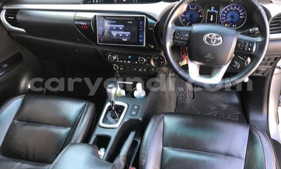 Tenga Tsaru Toyota Hilux Sirivha Mota in Lusaka in Zambia Tenga Tsaru Toyota Hilux Sirivha Mota in Lusaka in Zambia