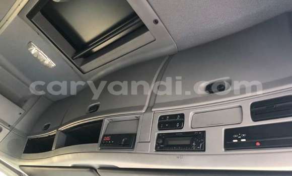 Buy Used Mercedes–Benz Truck White Truck in Livingstone in Zambia Buy Used Mercedes–Benz Truck White Truck in Livingstone in Zambia