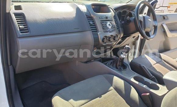 Acheter Occasion Voiture Ford Ranger Blanc à Lusaka, Zambie Acheter Occasion Voiture Ford Ranger Blanc à Lusaka, Zambie