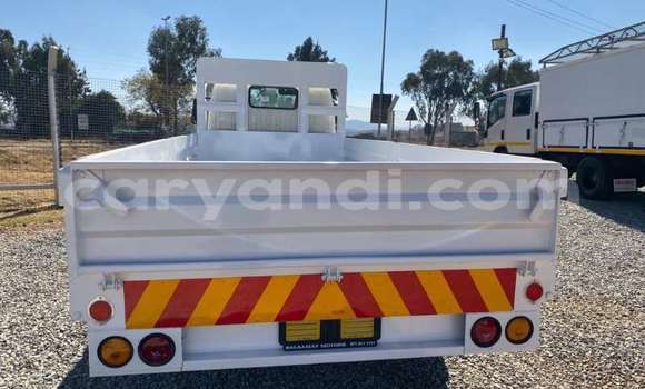 Acheter Occasion Utilitaire Toyota Dyna Blanc à Chingola, Zambie Acheter Occasion Utilitaire Toyota Dyna Blanc à Chingola, Zambie