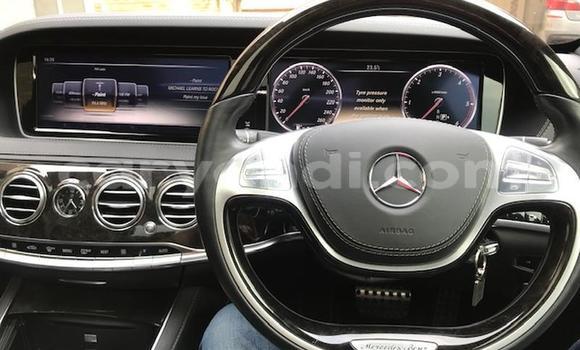 Acheter Occasion Voiture Mercedes‒Benz S–Class Noir à Choma, Du sud Acheter Occasion Voiture Mercedes‒Benz S–Class Noir à Choma, Du sud