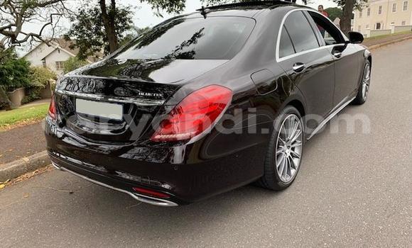 Acheter Occasion Voiture Mercedes‒Benz S–Class Noir à Choma, Du sud Acheter Occasion Voiture Mercedes‒Benz S–Class Noir à Choma, Du sud