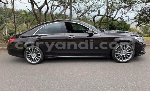 Acheter Occasion Voiture Mercedes‒Benz S–Class Noir à Choma, Du sud Acheter Occasion Voiture Mercedes‒Benz S–Class Noir à Choma, Du sud