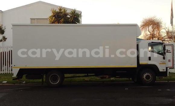 Acheter Occasion Utilitaire Isuzu FTR 850 Blanc à Chinsali, Nord Acheter Occasion Utilitaire Isuzu FTR 850 Blanc à Chinsali, Nord