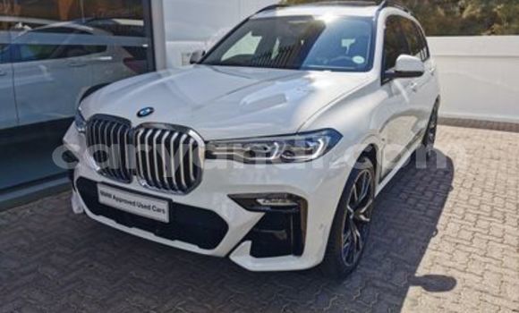 Buy Used BMW X7 White Car in Livingstone in Zambia