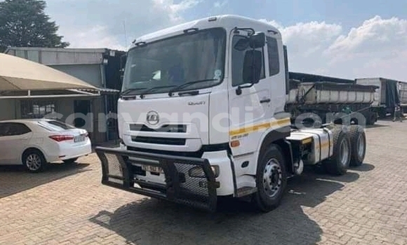 Buy Used Nissan UD White Truck in Livingstone in Zambia
