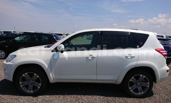 Tenga Tsaru Toyota RAV4 Chena Mota in Lusaka in Zambia Tenga Tsaru Toyota RAV4 Chena Mota in Lusaka in Zambia