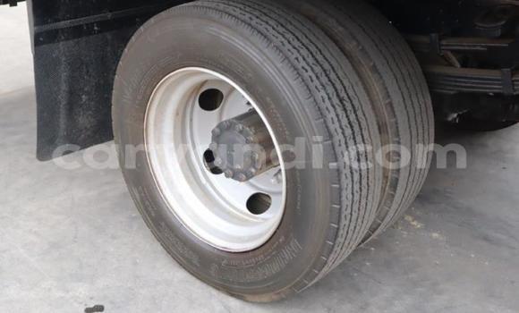 Acheter Occasion Utilitaire Hino 300 Series Blanc à Lusaka, Zambie Acheter Occasion Utilitaire Hino 300 Series Blanc à Lusaka, Zambie