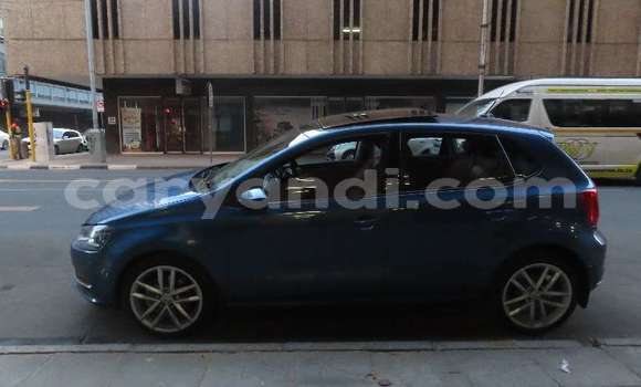 Acheter Occasion Voiture Volkswagen Polo Bleu à Lusaka, Zambie Acheter Occasion Voiture Volkswagen Polo Bleu à Lusaka, Zambie