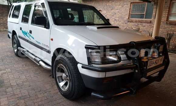 Buy Used Isuzu KB White Car in Choma in Southern Buy Used Isuzu KB White Car in Choma in Southern
