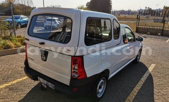 Acheter Occasion Voiture Nissan NP 300 Blanc à Lusaka, Zambie Acheter Occasion Voiture Nissan NP 300 Blanc à Lusaka, Zambie