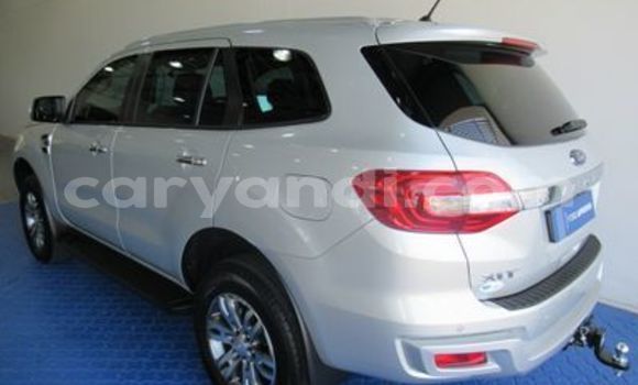 Tenga Tsaru Ford Everest Sirivha Mota in Livingstone in Zambia Tenga Tsaru Ford Everest Sirivha Mota in Livingstone in Zambia