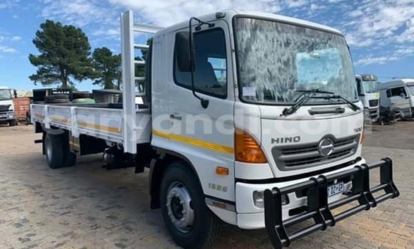 Buy Used Hino 300 Series White Truck in Lusaka in Zambia