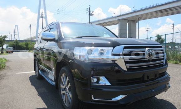 Medium with watermark toyota land cruiser zambia lusaka 13886