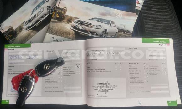 Acheter Occasion Voiture Mercedes‒Benz CL–Class Gris à Lusaka, Zambie Acheter Occasion Voiture Mercedes‒Benz CL–Class Gris à Lusaka, Zambie