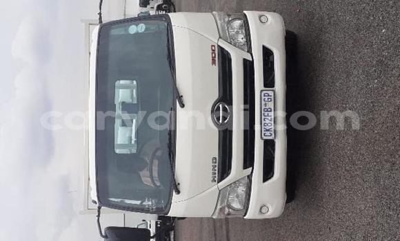 Acheter Occasion Utilitaire Hino 300 Series Blanc à Choma, Du sud Acheter Occasion Utilitaire Hino 300 Series Blanc à Choma, Du sud