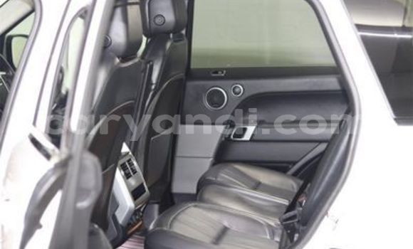 Buy Used Land Rover Range Rover Sport White Car in Livingstone in Zambia Buy Used Land Rover Range Rover Sport White Car in Livingstone in Zambia