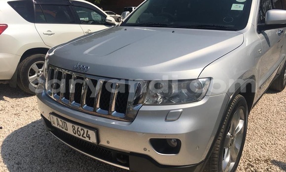 Acheter Occasion Voiture Jeep Grand Cherokee Gris à Lusaka, Zambie Acheter Occasion Voiture Jeep Grand Cherokee Gris à Lusaka, Zambie