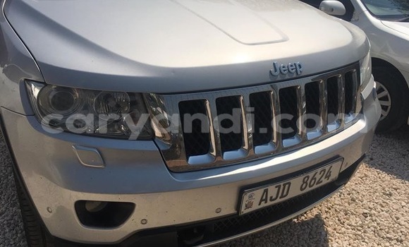 Acheter Occasion Voiture Jeep Grand Cherokee Gris à Lusaka, Zambie Acheter Occasion Voiture Jeep Grand Cherokee Gris à Lusaka, Zambie