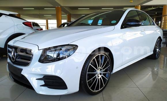 Tenga Tsaru Mercedes‒Benz E-klasse AMG Chena Mota in Kabwe in Zambia Tenga Tsaru Mercedes‒Benz E-klasse AMG Chena Mota in Kabwe in Zambia