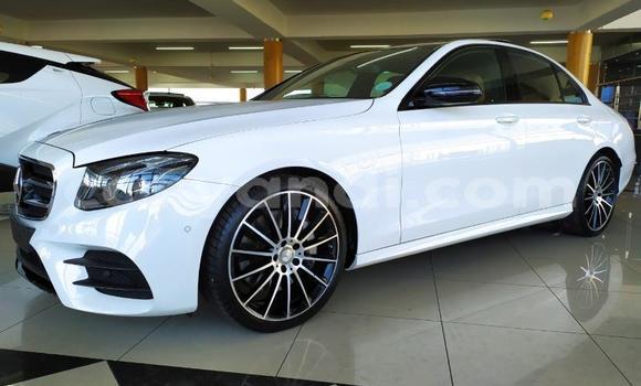 Tenga Tsaru Mercedes‒Benz E-klasse AMG Chena Mota in Kabwe in Zambia Tenga Tsaru Mercedes‒Benz E-klasse AMG Chena Mota in Kabwe in Zambia