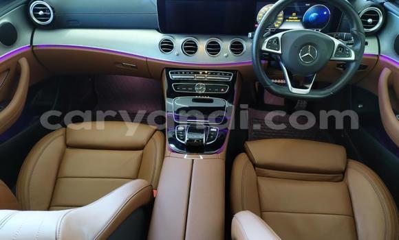 Tenga Tsaru Mercedes‒Benz E-klasse AMG Chena Mota in Kabwe in Zambia Tenga Tsaru Mercedes‒Benz E-klasse AMG Chena Mota in Kabwe in Zambia