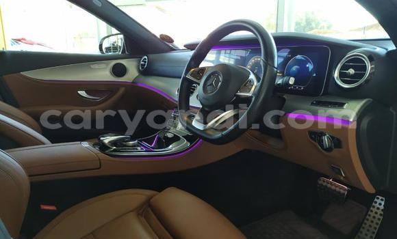 Tenga Tsaru Mercedes‒Benz E-klasse AMG Chena Mota in Kabwe in Zambia Tenga Tsaru Mercedes‒Benz E-klasse AMG Chena Mota in Kabwe in Zambia