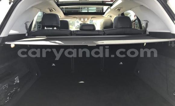 Tenga Tsaru Mercedes‒Benz GLE Chena Mota in Lusaka in Zambia Tenga Tsaru Mercedes‒Benz GLE Chena Mota in Lusaka in Zambia