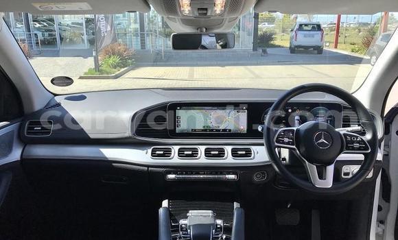 Tenga Tsaru Mercedes‒Benz GLE Chena Mota in Lusaka in Zambia Tenga Tsaru Mercedes‒Benz GLE Chena Mota in Lusaka in Zambia