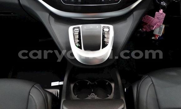 Acheter Occasion Voiture Mercedes‒Benz V-klasse Gris à Lusaka, Zambie Acheter Occasion Voiture Mercedes‒Benz V-klasse Gris à Lusaka, Zambie