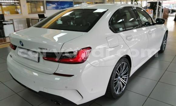 Acheter Occasion Voiture BMW 3–Series Blanc à Lusaka, Zambie Acheter Occasion Voiture BMW 3–Series Blanc à Lusaka, Zambie
