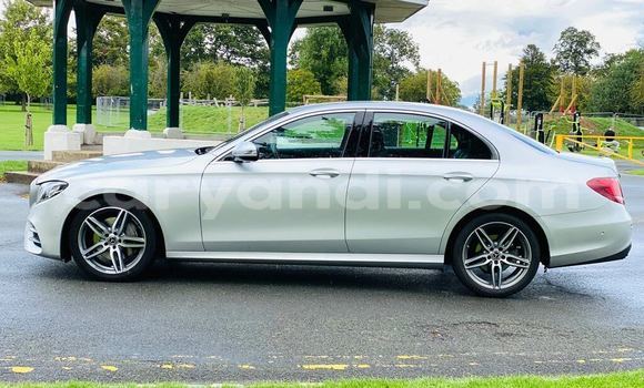 Tenga Tsaru Mercedes‒Benz E–Class Nhema Mota in Lusaka in Zambia