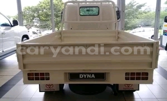 Tenga Tsaru Toyota Dyna Chena Rori in Lusaka in Zambia Tenga Tsaru Toyota Dyna Chena Rori in Lusaka in Zambia