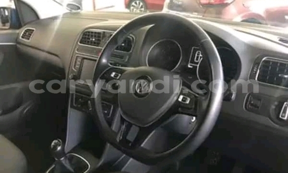 Tenga Tsaru Volkswagen Polo Bhuruu Mota in Livingstone in Zambia Tenga Tsaru Volkswagen Polo Bhuruu Mota in Livingstone in Zambia