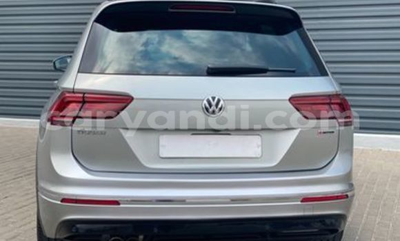 Nunua Ilio tumika Volkswagen Tiguan Fedha Gari ndani ya Livingstone nchini Zambia